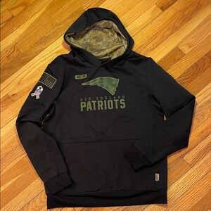 NFL PATRIOTS Kids NIKE Dri-fit Pullover Camo Hoodie XL Polyester